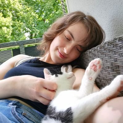 Foto 1, Julia